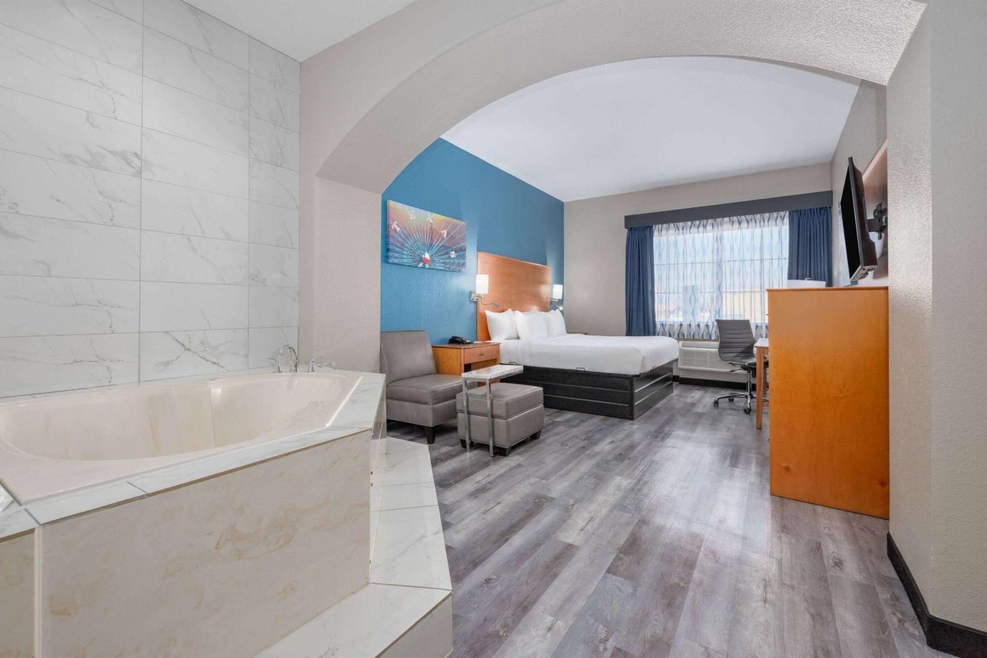 La Quinta By Wyndham Alvarado Exteriér fotografie